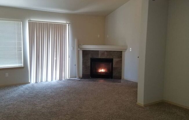 2 beds, 2.5 baths, $2,295