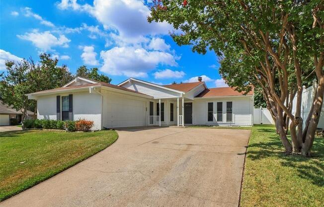 2601 Knoll Trail