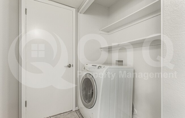 3 beds, 2 baths, 1,088 sqft, $1,700, Unit 120