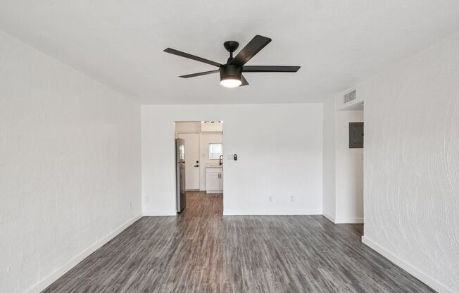 2 beds, 2 baths, 890 sqft, $1,549, Unit 229