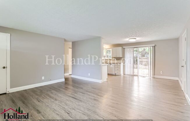 Best price - apply now!!!! Single level 3 bedroom home in Beaverton