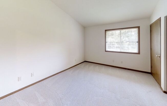 2 beds, 2 baths, $1,850, Unit 14226