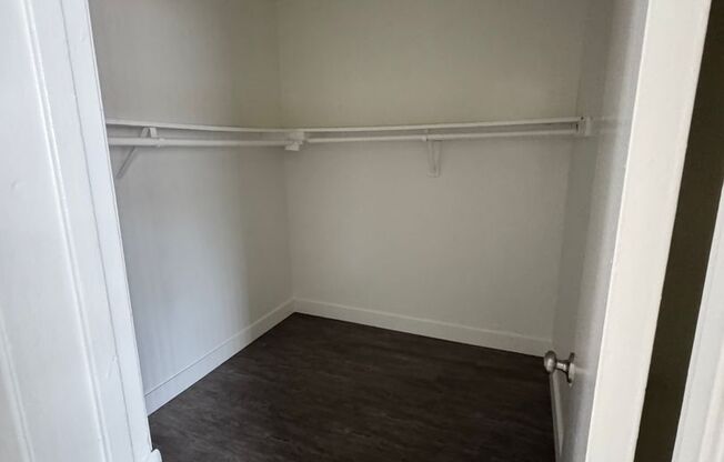 1 bed, 1 bath, 650 sqft, $1,995, Unit 15