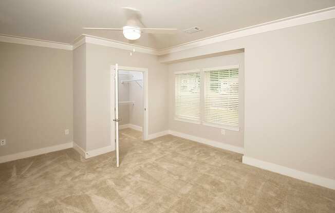 Greystone Inverness Kitchen Bedroom