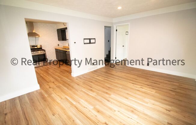 Updated 3BR Kentwood Home with Loft, Stainless Appliances & Private Yard