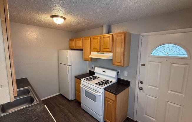 Studio Apartment in High Hollows Condominiums