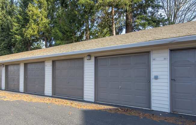 Vista Highlands Garages