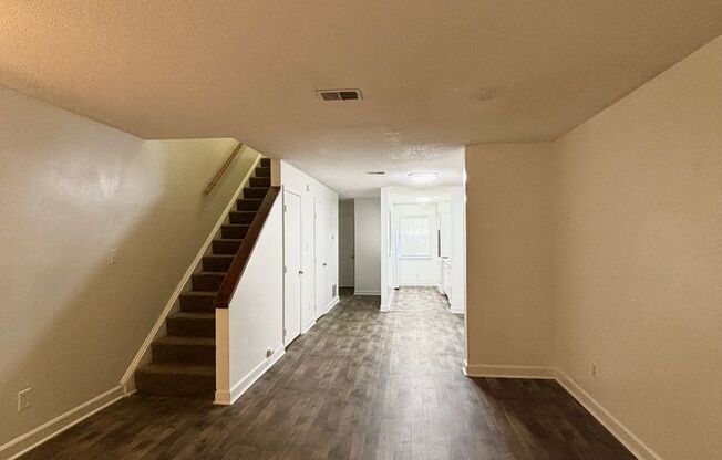 2520-202 Avent Ferry Rd, Raleigh, NC 27606