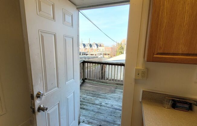 2 beds, 1 bath, $1,075, Unit 1