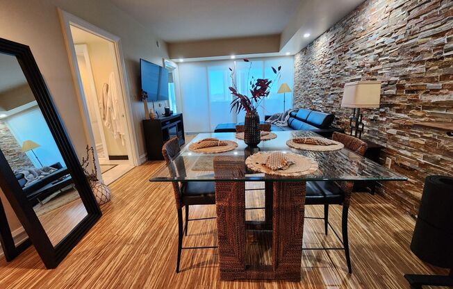 1 bed, 1 bath, $2,175, Unit #1006