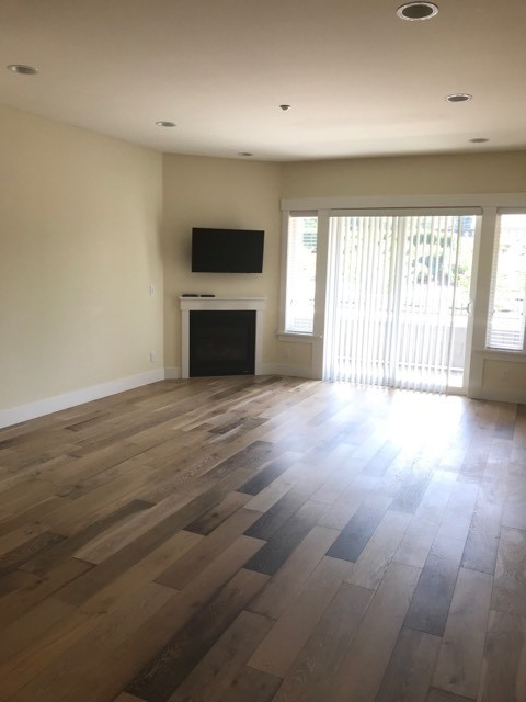 2 beds, 2 baths, 1,304 sqft, $2,650, Unit 301