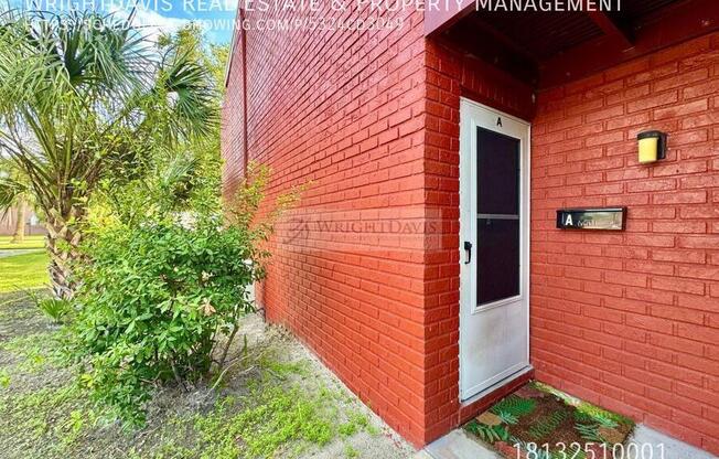 1095 82 ALT TERRACE 1095