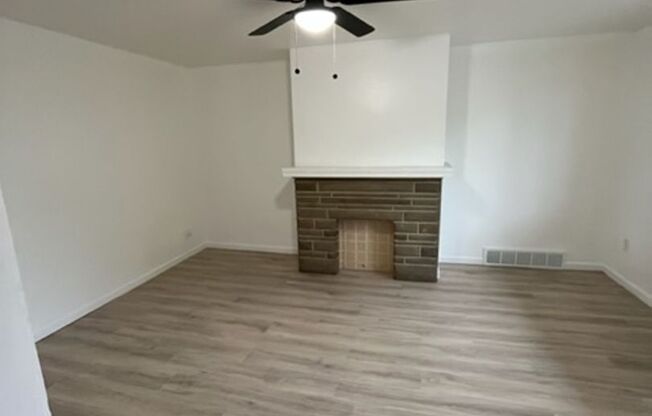 1 bed, 1 bath, $1,450, Unit Apt #1