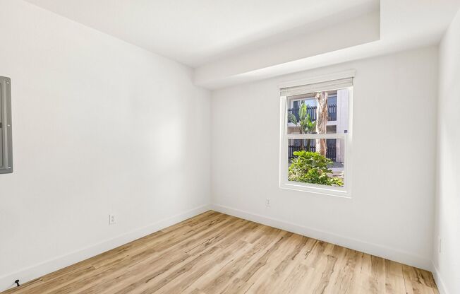 3 beds, 3 baths, 835 sqft, $3,395, Unit 22