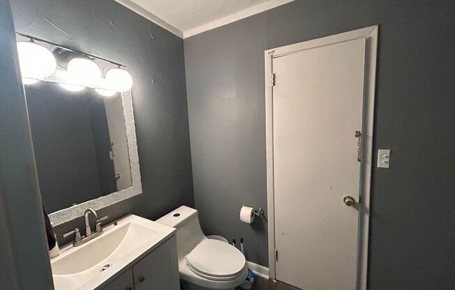 3 beds, 1 bath, $1,500