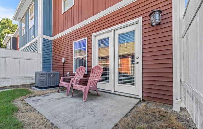 3 beds, 2.5 baths, 1,580 sqft, $2,400, Unit AV137