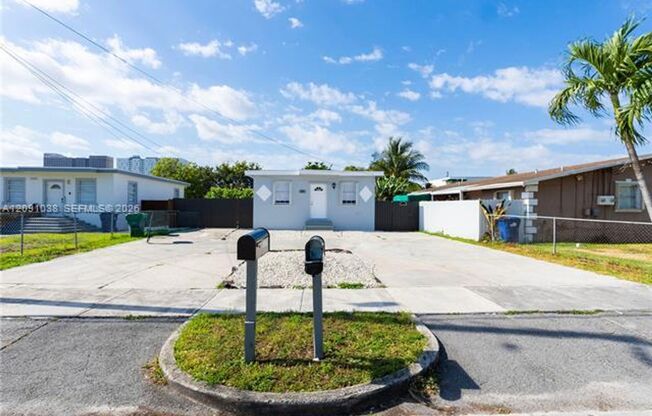 11128 SW 2nd St # 0, Sweetwater, FL 33174