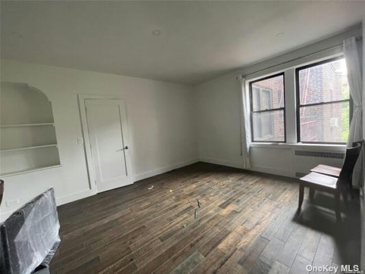 1 bed, 1 bath, 800 sqft, $2,400, Unit E6