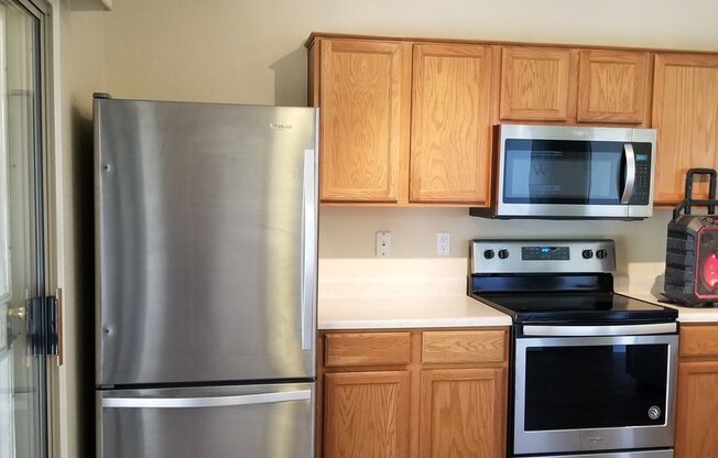 3 beds, 2 baths, $1,735