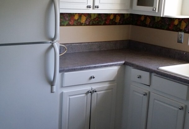 Nice 4 BD/ 1.5 BA Home