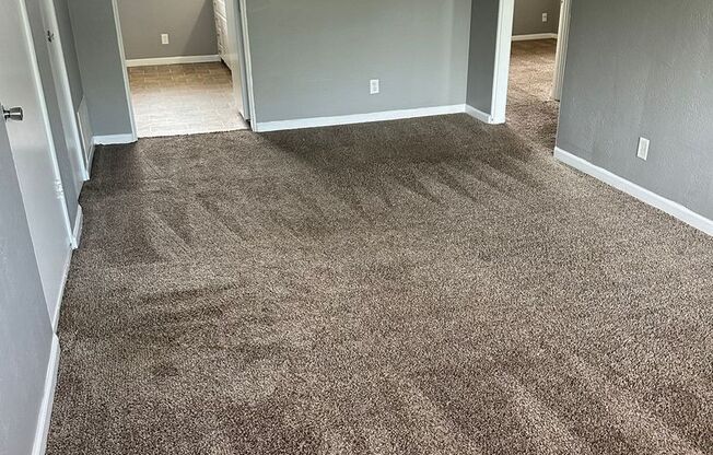 2 beds, 1 bath, 750 sqft, $970, Unit B09 1044 14