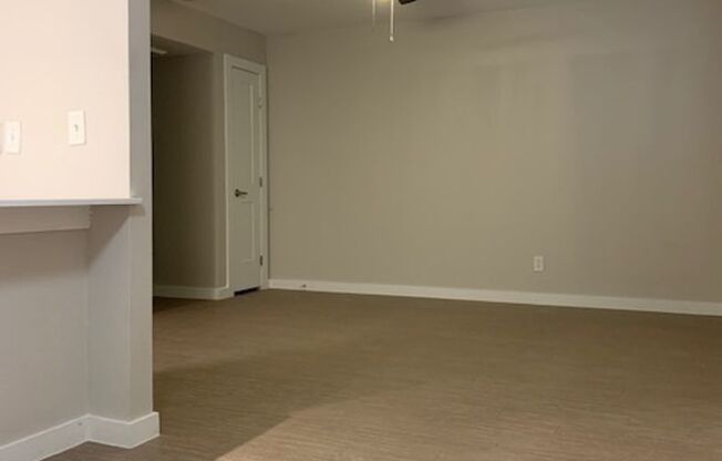 1 bed, 1 bath, 510 sqft, $1,100, Unit 49