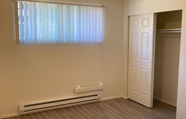 1 bed, 1 bath, 500 sqft, $999, Unit 7