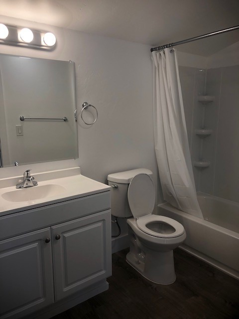 2 beds, 1 bath, $1,150