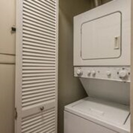 2 beds, 2 baths, 1,100 sqft, $3,585, Unit 320