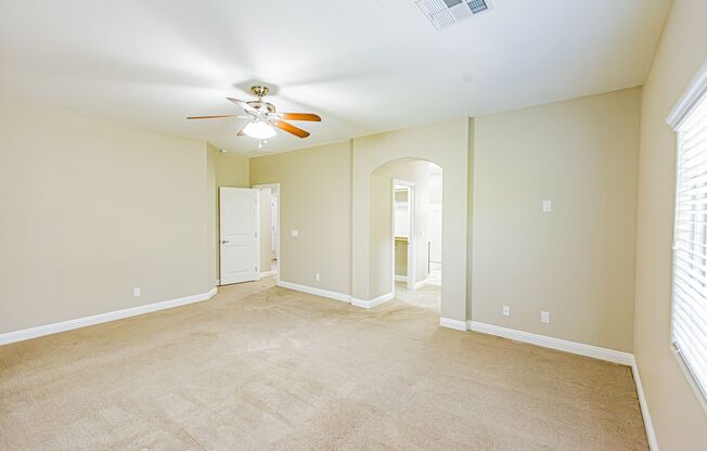 3 beds, 3 baths, $2,200