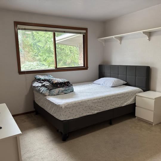811 175 ST SW