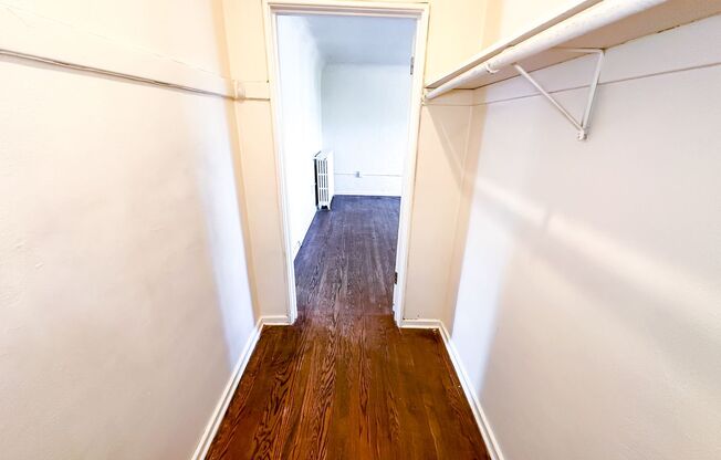 1 bed, 1 bath, 590 sqft, $2,295, Unit 15