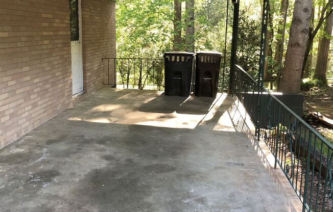 2550 Graywall Street