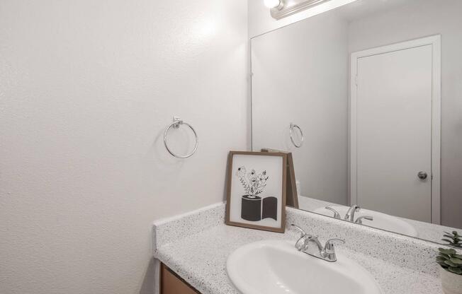 3 beds, 2 baths, 909 sqft, $1,339