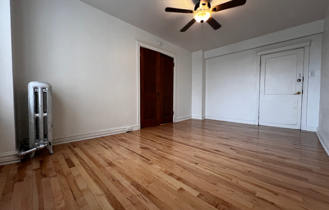 Studio, 1 bath, 400 sqft, $885, Unit 511