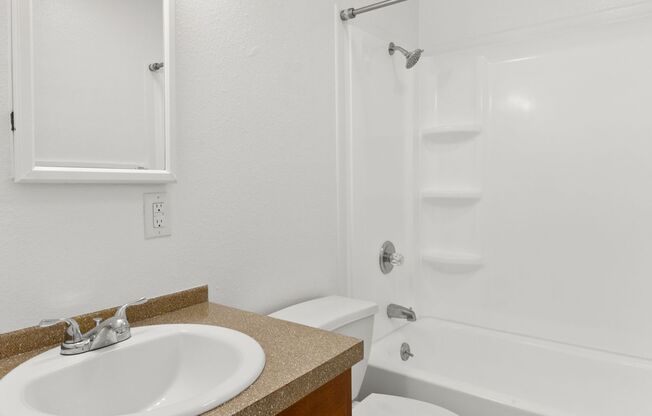 1 bed, 1 bath, 601 sqft, $1,295, Unit 312
