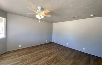 3 beds, 2 baths, $1,350