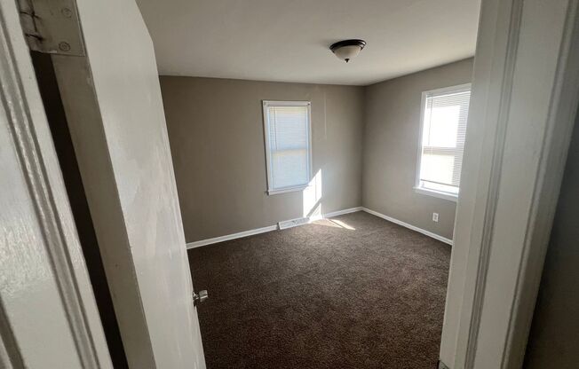 2 beds, 1 bath, $850