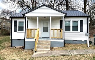 Cute Home at 615 Riverside Drive Lincolnton NC