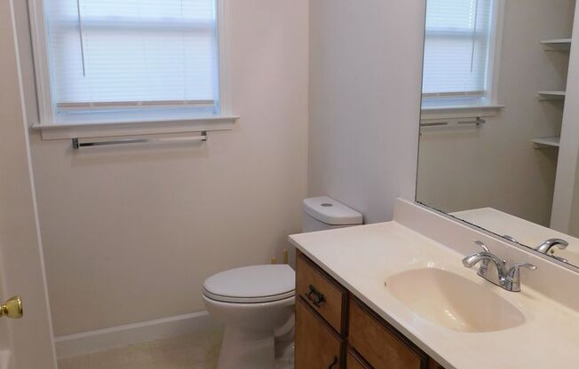 4 bedroom In Pasquotank County