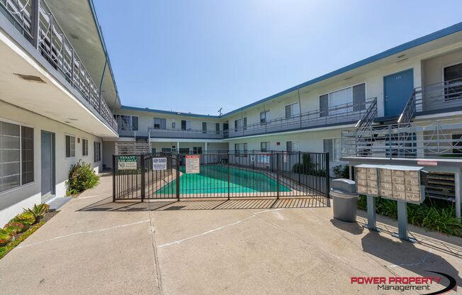 2110 W El Segundo Blvd.