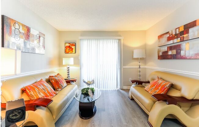 1 bed, 1 bath, 709 sqft, $899