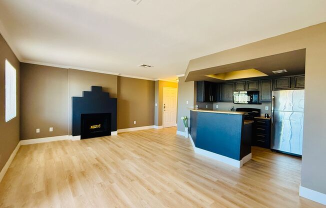1 bed, 1 bath, $1,300, Unit # 1034