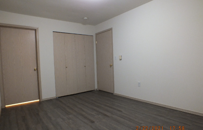 12549 28 AVE NE