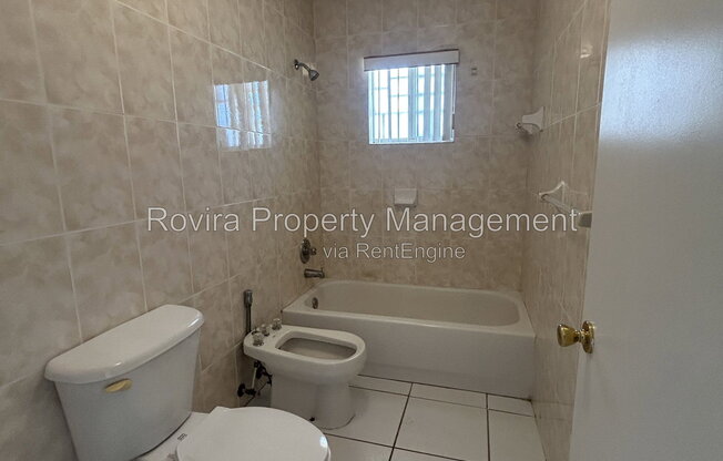 3 beds, 2 baths, 1,894 sqft, $2,695