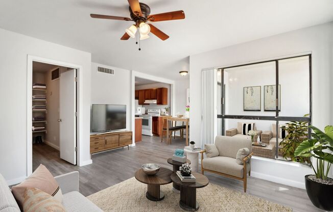 1 bed, 1 bath, 530 sqft, $949, Unit 1G