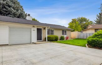 Complete Remodel near Boise River _ Pet Friendly!!