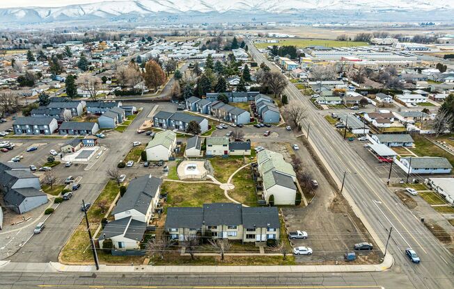 Mead Ave Yakima Apartments