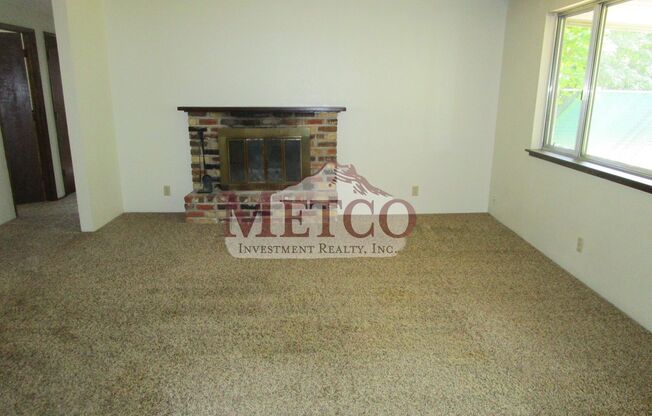 Darling 3 bedroom Springfield Home