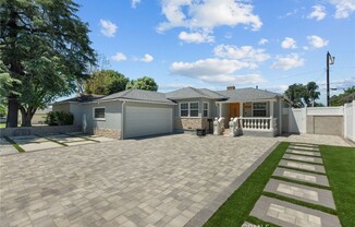 8957 EAMES AVE